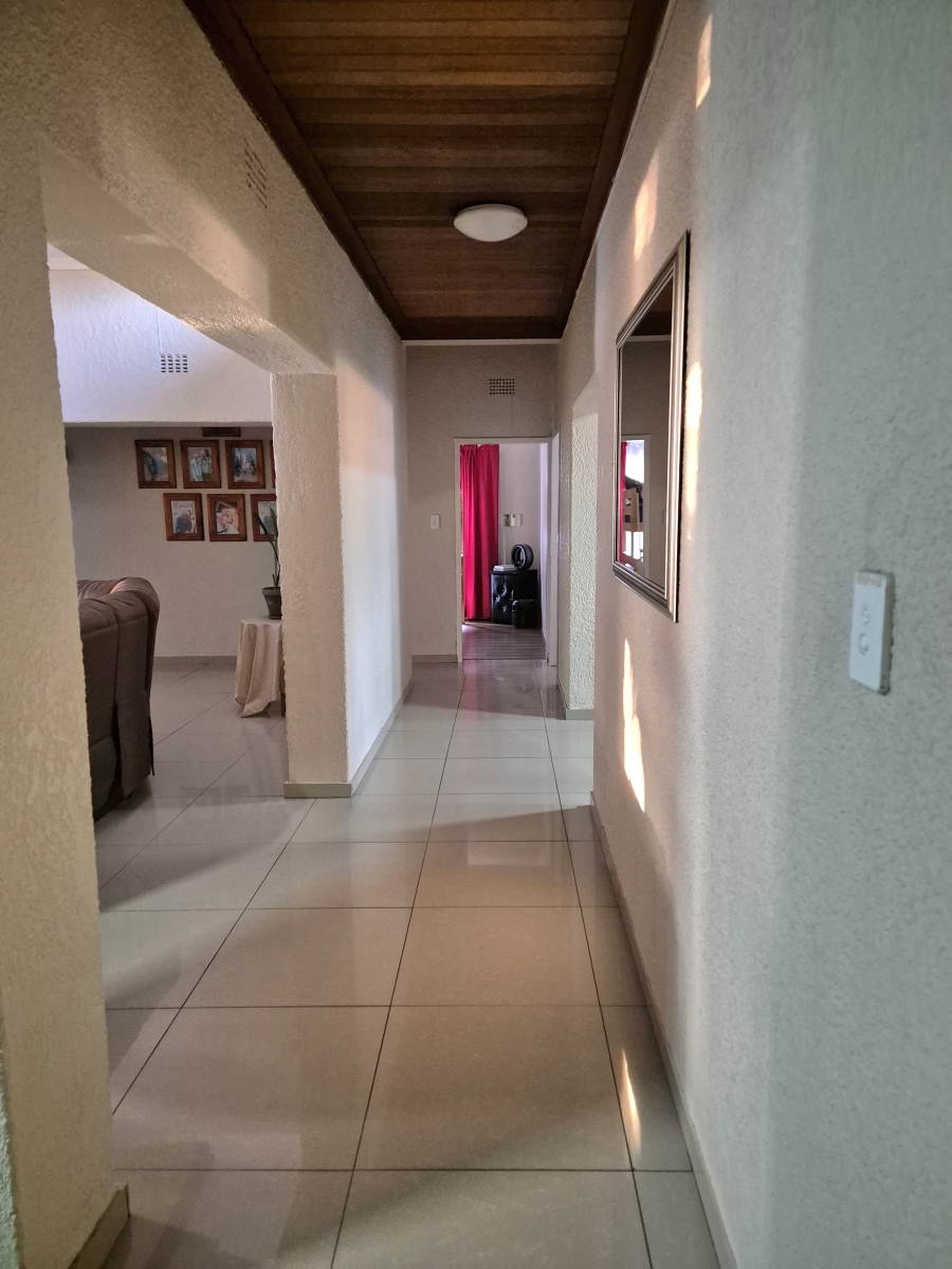 3 Bedroom Property for Sale in Kenleaf Gauteng