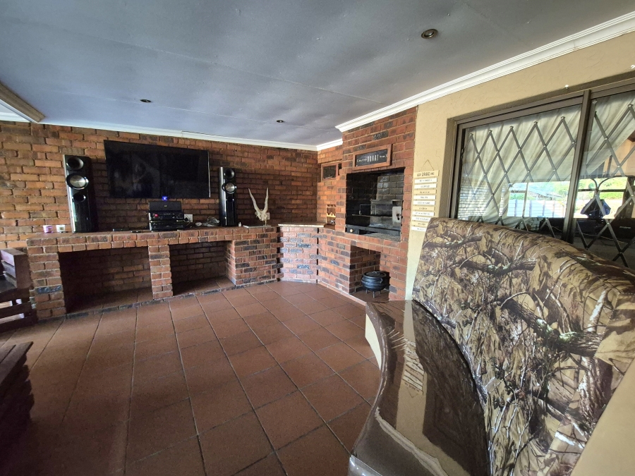 3 Bedroom Property for Sale in Kenleaf Gauteng