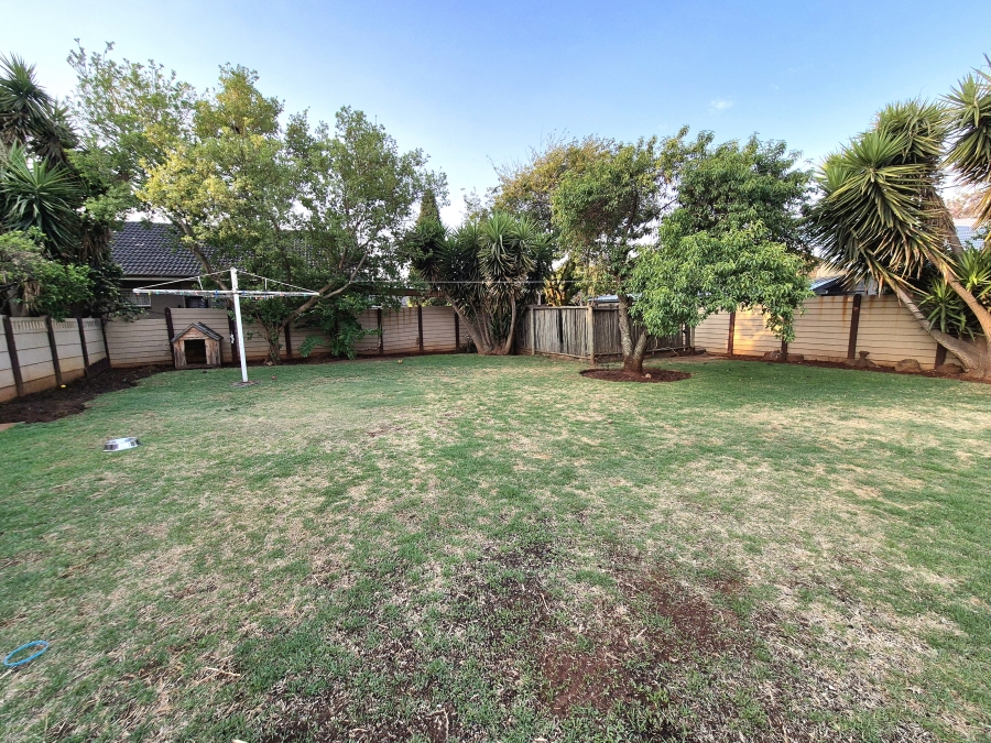 3 Bedroom Property for Sale in Kenleaf Gauteng