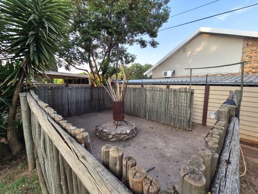 3 Bedroom Property for Sale in Kenleaf Gauteng