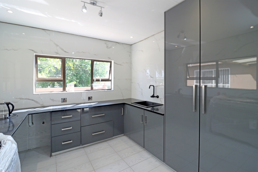 3 Bedroom Property for Sale in Kyalami Ah Gauteng