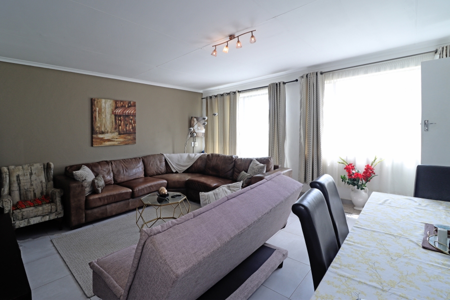 3 Bedroom Property for Sale in Kyalami Ah Gauteng