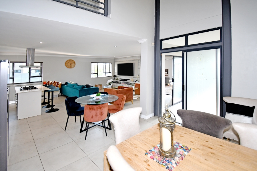 4 Bedroom Property for Sale in Copperleaf Estate Gauteng