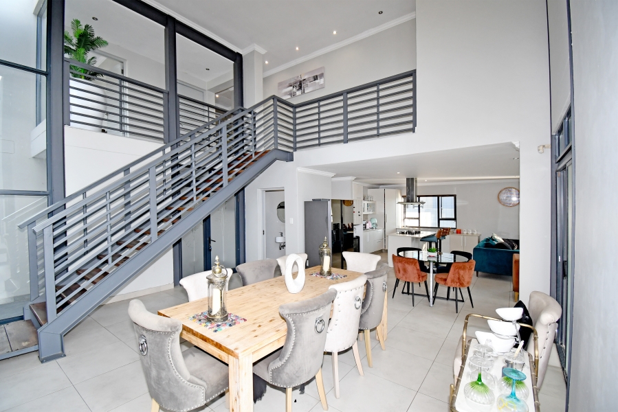 4 Bedroom Property for Sale in Copperleaf Estate Gauteng