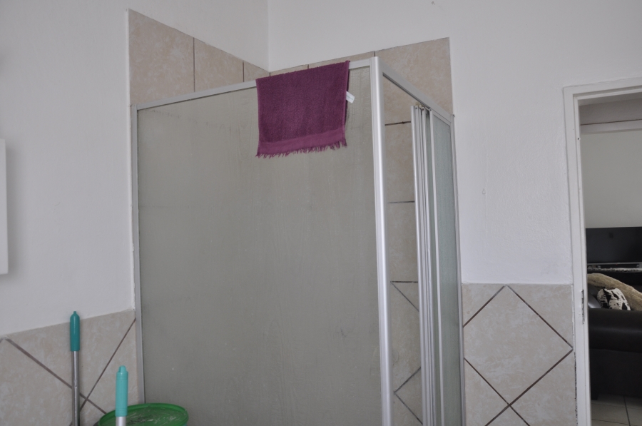 2 Bedroom Property for Sale in Erand Gardens Gauteng