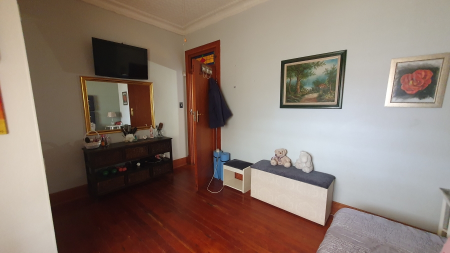 5 Bedroom Property for Sale in The Hill Gauteng