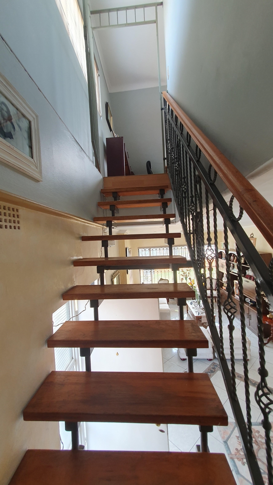 5 Bedroom Property for Sale in The Hill Gauteng