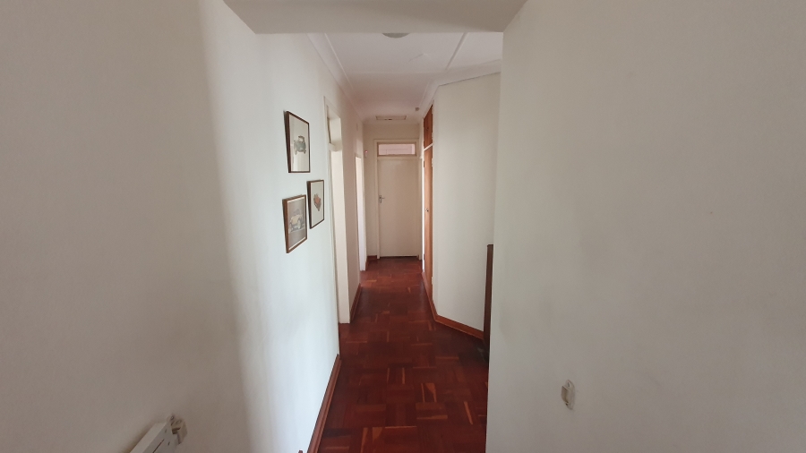 4 Bedroom Property for Sale in Linmeyer Gauteng