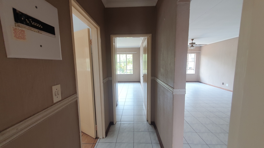 2 Bedroom Property for Sale in Verwoerdpark Gauteng