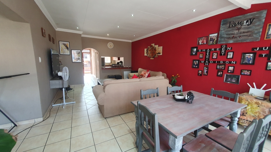 2 Bedroom Property for Sale in New Redruth Gauteng