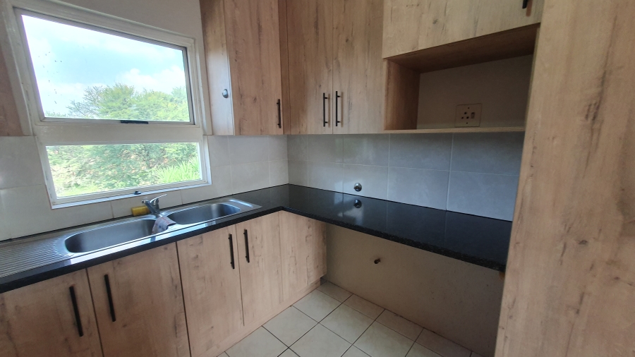 2 Bedroom Property for Sale in South Crest Gauteng