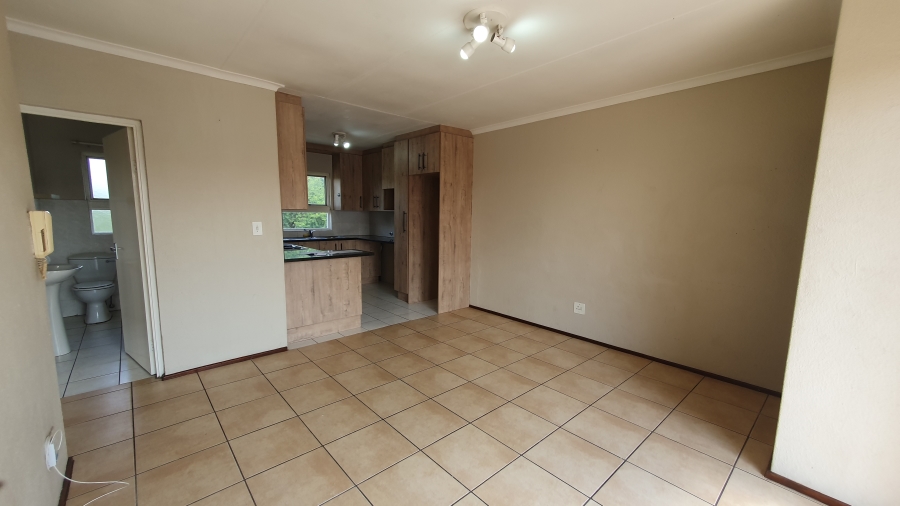 2 Bedroom Property for Sale in South Crest Gauteng