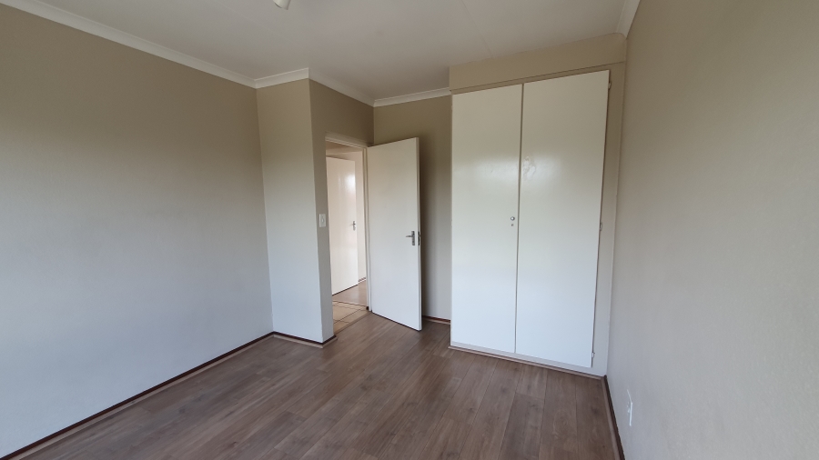 2 Bedroom Property for Sale in South Crest Gauteng