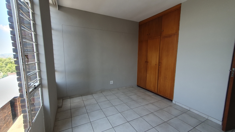 2 Bedroom Property for Sale in South Crest Gauteng