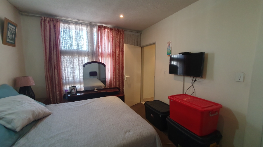2 Bedroom Property for Sale in Glenanda Gauteng
