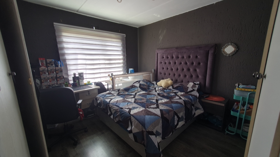 2 Bedroom Property for Sale in Winchester Hills Gauteng