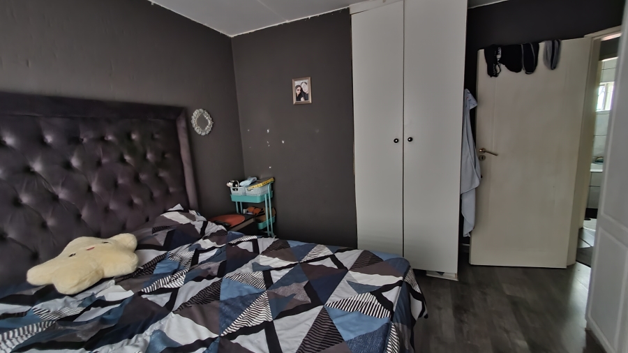 2 Bedroom Property for Sale in Winchester Hills Gauteng