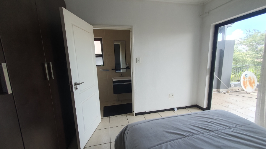2 Bedroom Property for Sale in Gleneagles Gauteng