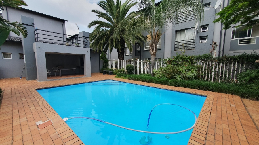 3 Bedroom Property for Sale in Verwoerdpark Gauteng