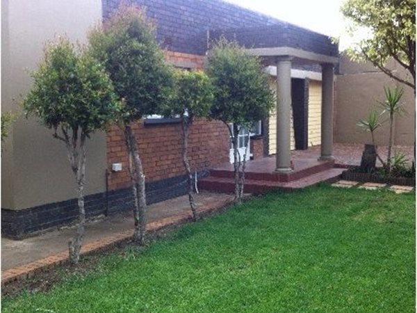 To Let 3 Bedroom Property for Rent in Primrose Gauteng