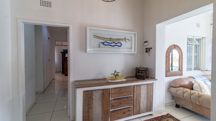 3 Bedroom Property for Sale in Linmeyer Gauteng