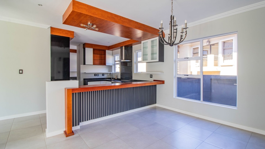 4 Bedroom Property for Sale in Aspen Hills Gauteng