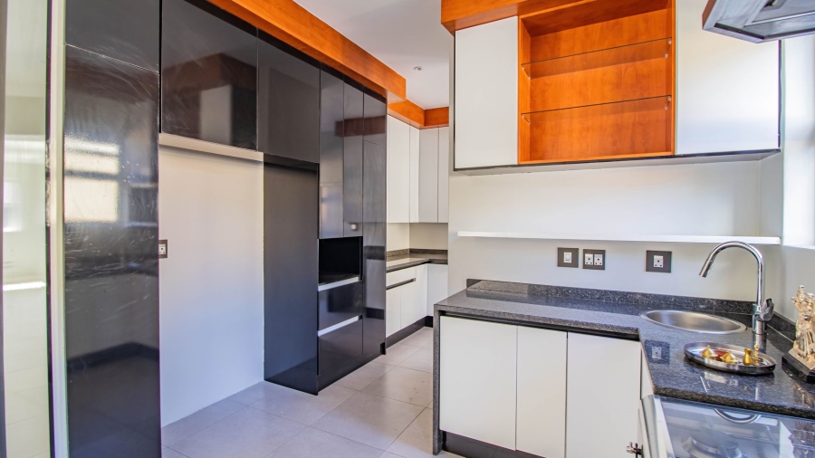 4 Bedroom Property for Sale in Aspen Hills Gauteng