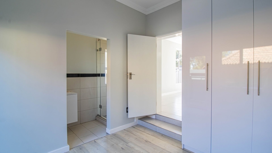 4 Bedroom Property for Sale in Aspen Hills Gauteng