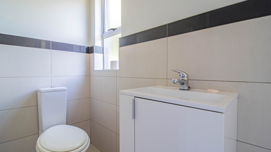 4 Bedroom Property for Sale in Aspen Hills Gauteng