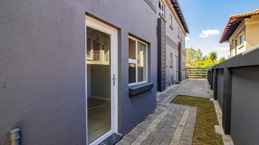 4 Bedroom Property for Sale in Aspen Hills Gauteng