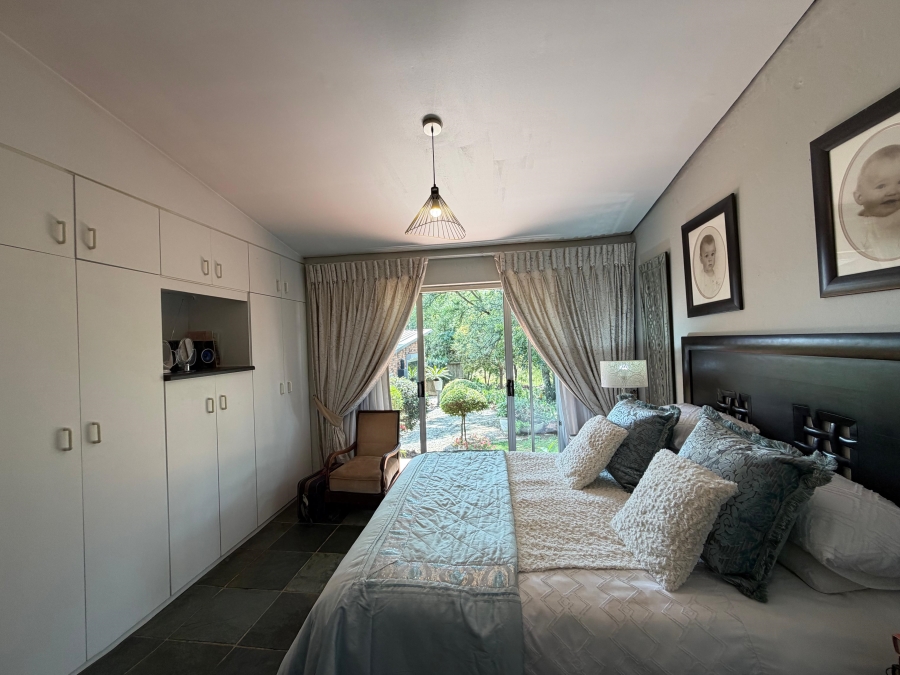 5 Bedroom Property for Sale in Blue Saddle Ranches Gauteng