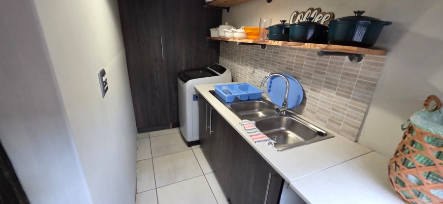 4 Bedroom Property for Sale in Annlin Gauteng