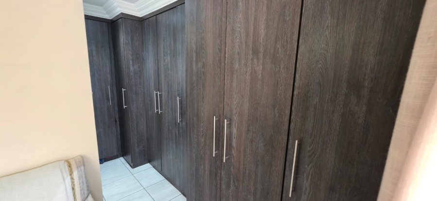 4 Bedroom Property for Sale in Annlin Gauteng