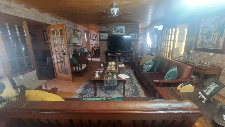 4 Bedroom Property for Sale in Greenhills Gauteng