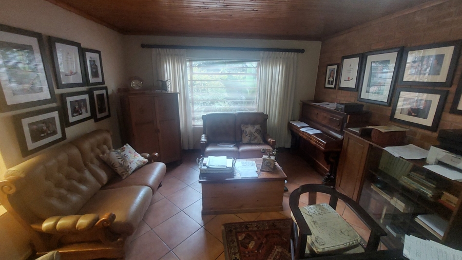 4 Bedroom Property for Sale in Greenhills Gauteng