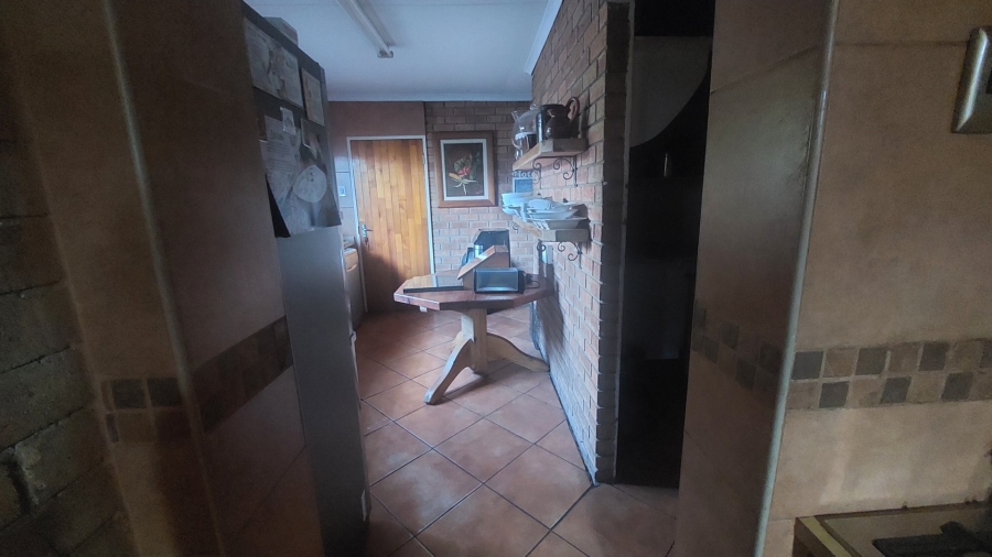 4 Bedroom Property for Sale in Greenhills Gauteng