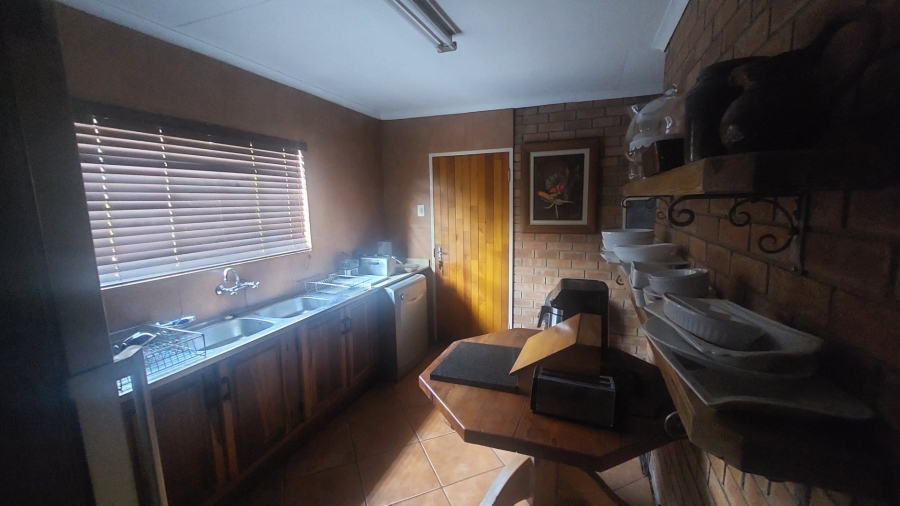 4 Bedroom Property for Sale in Greenhills Gauteng