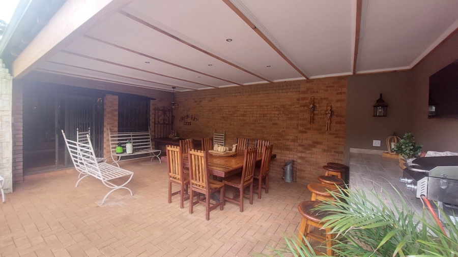 4 Bedroom Property for Sale in Greenhills Gauteng