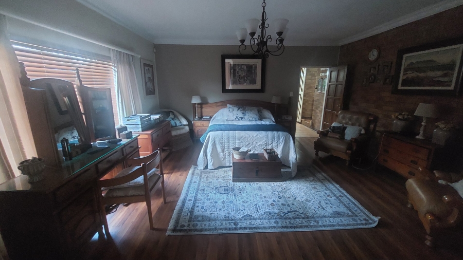 4 Bedroom Property for Sale in Greenhills Gauteng