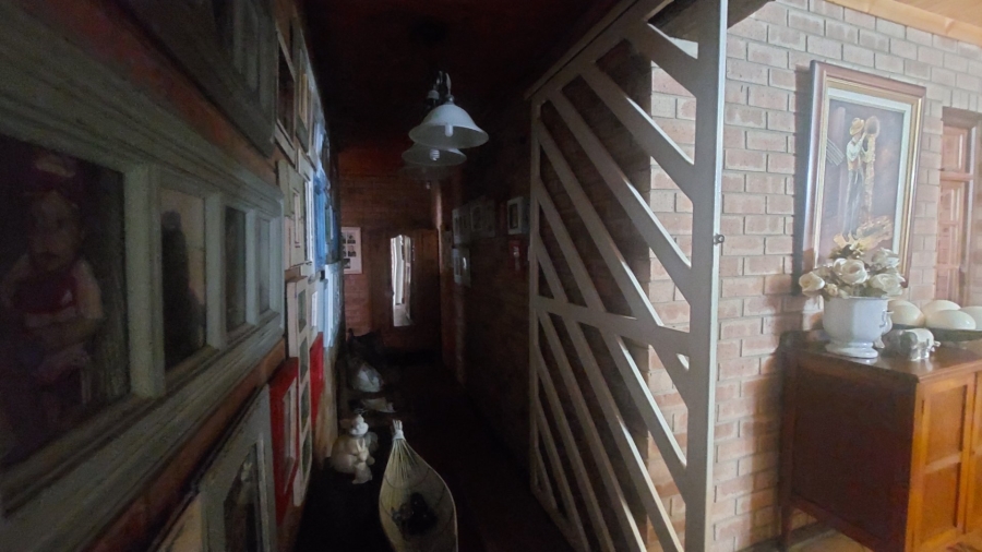 4 Bedroom Property for Sale in Greenhills Gauteng