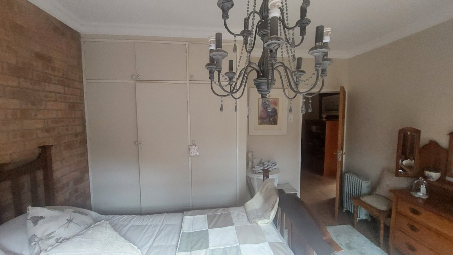 4 Bedroom Property for Sale in Greenhills Gauteng