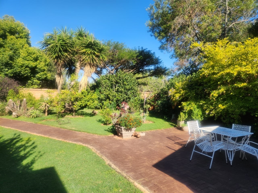 4 Bedroom Property for Sale in Greenhills Gauteng