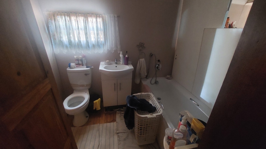 4 Bedroom Property for Sale in Greenhills Gauteng