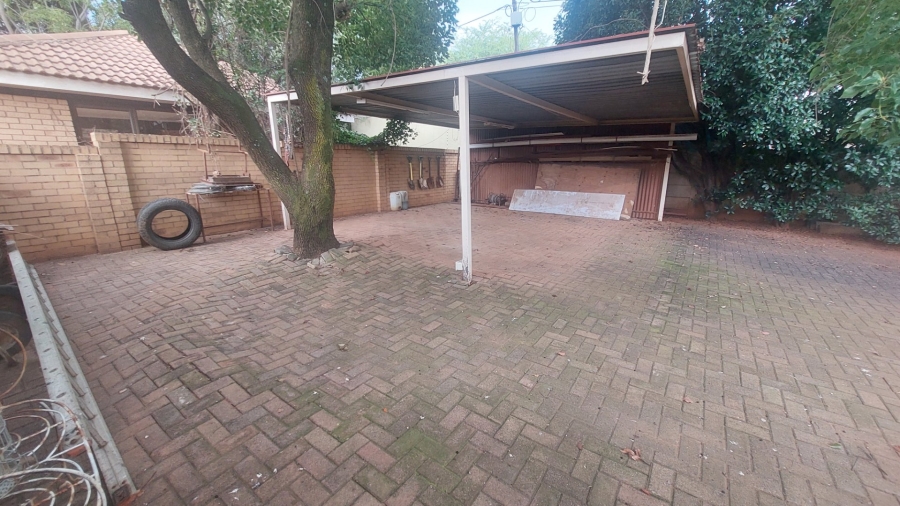 4 Bedroom Property for Sale in Greenhills Gauteng