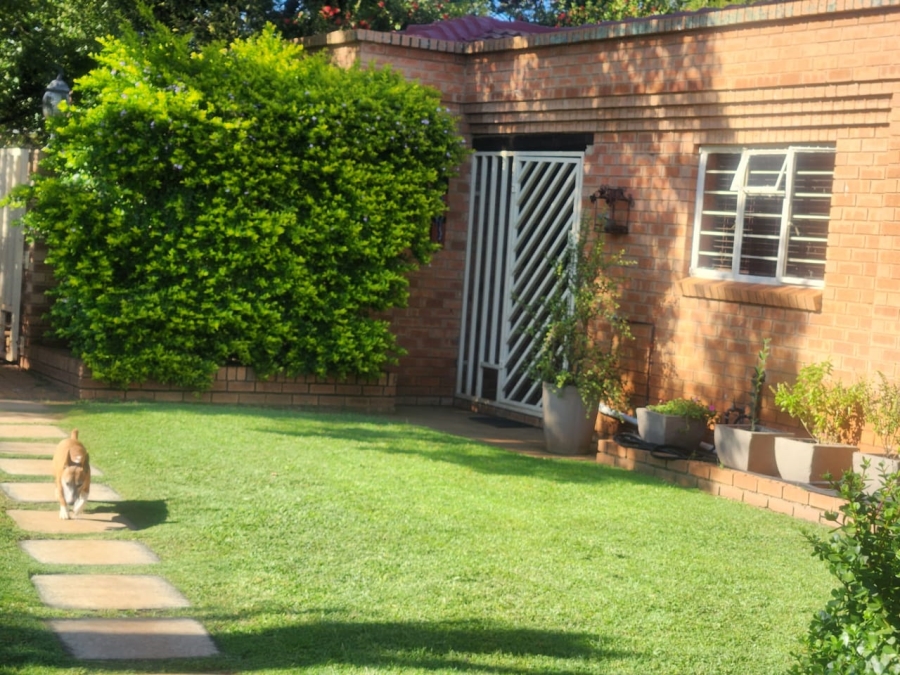 4 Bedroom Property for Sale in Greenhills Gauteng