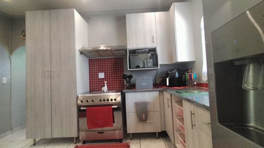 3 Bedroom Property for Sale in Culemborg Park Gauteng