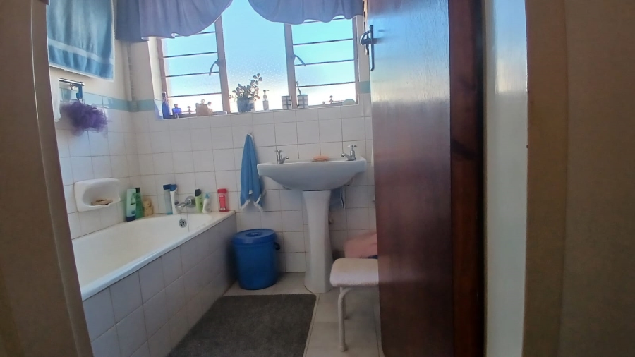 3 Bedroom Property for Sale in Mindalore Gauteng