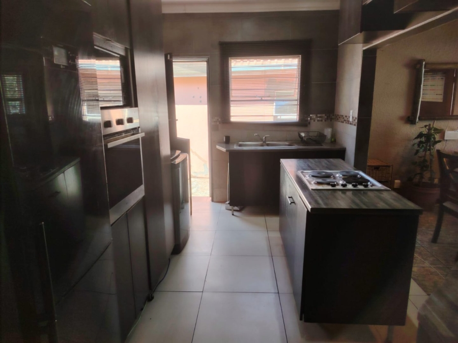 3 Bedroom Property for Sale in Roodepoort West Gauteng