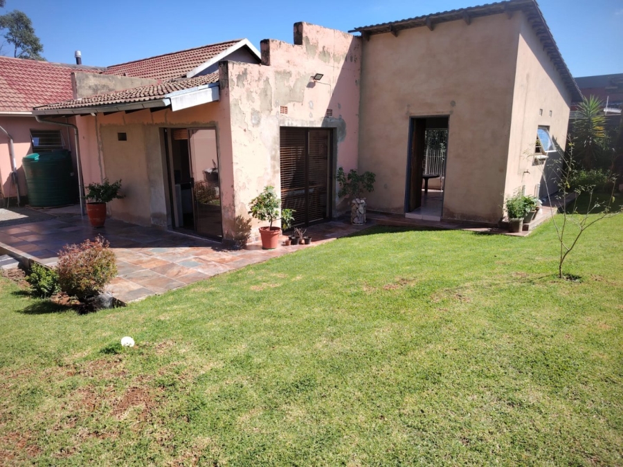 3 Bedroom Property for Sale in Roodepoort West Gauteng