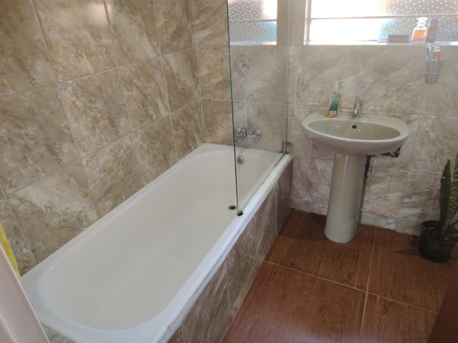 3 Bedroom Property for Sale in Roodepoort West Gauteng